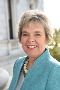 MARCIA ADAMS